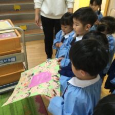 北越谷幼稚園 | 埼玉県越谷市 北越谷幼稚園。幼稚園の紹介や2歳児向けぴよぴよクラブのご案内。